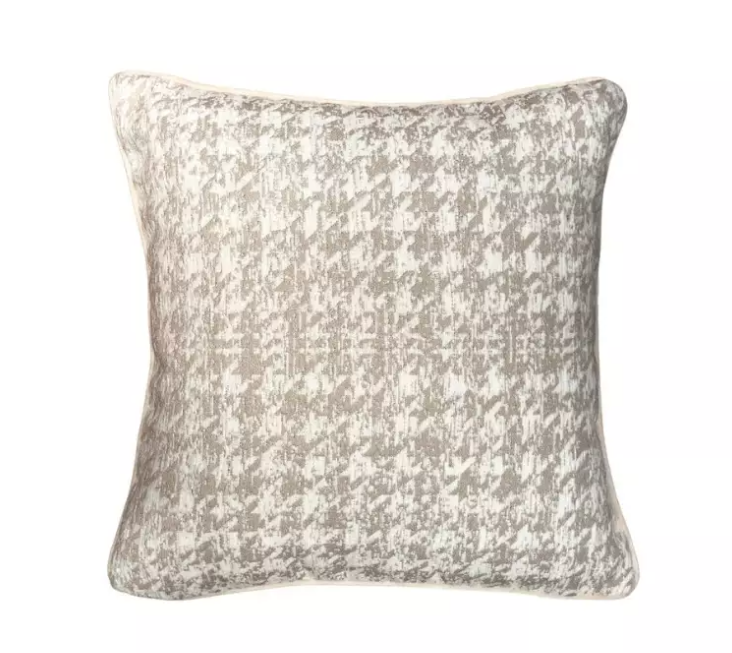 VERA Decorative Cushion